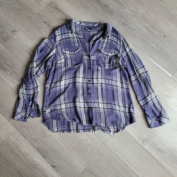 Kut from the Kloth Tops - Kut from the Kloth XXL blue and silver metallic flannel top nwot